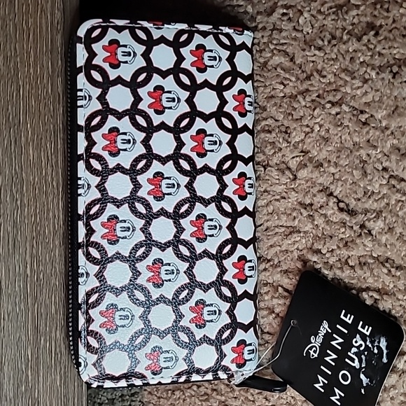 Disney minnie mouse wallet BRAND NEW Disney's Mickey & Minnie Zip Around - Picture 5 of 15